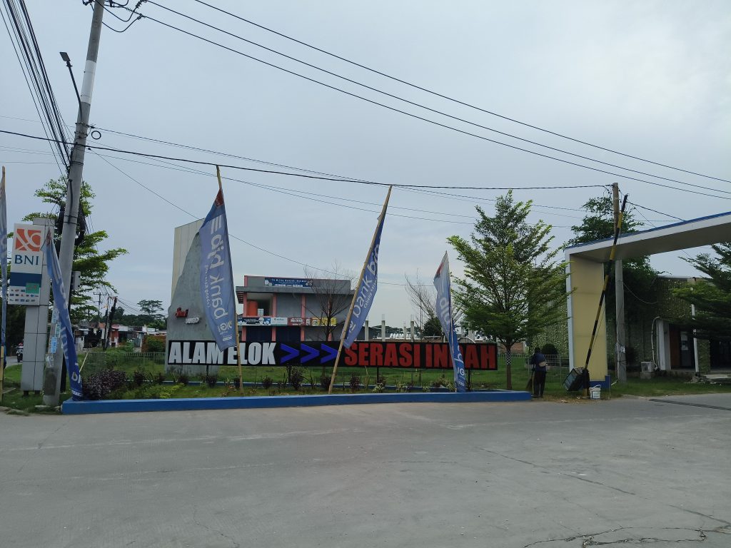 Gate Alam Elok